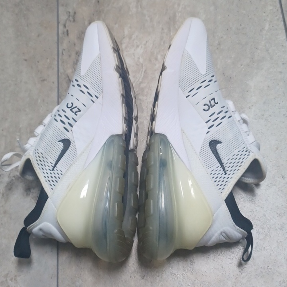 < Nike Air Max 270 White Sneakers Size 8.5 - Picture 7 of 7